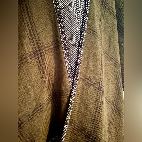 Madewell shawl - Picture 9 of 10